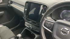 Volvo Xc40 1.5 T3 R DESIGN 5dr Petrol Estate